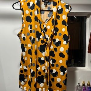 Mustard blue black and white sleeve less Blouse